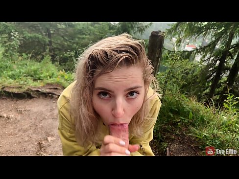 ❤️ Une fille avale du sperme après une fellation publique - Eva Elfi Sexe at porn fr.liporno.ru ❌❤